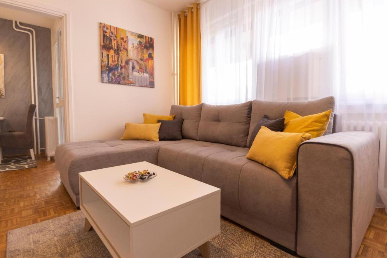 Apartman 22 Belgrado Exterior foto